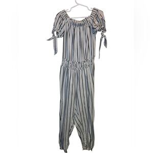 💥Heart Hips Striped Jumpsuit - Black and White Size 7